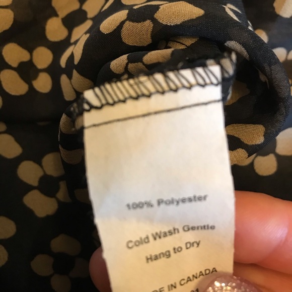 Plum Blouse - Picture 5 of 5